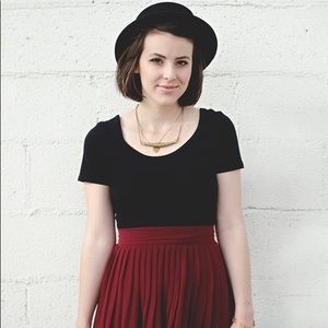 Meet your Posher, Danielle